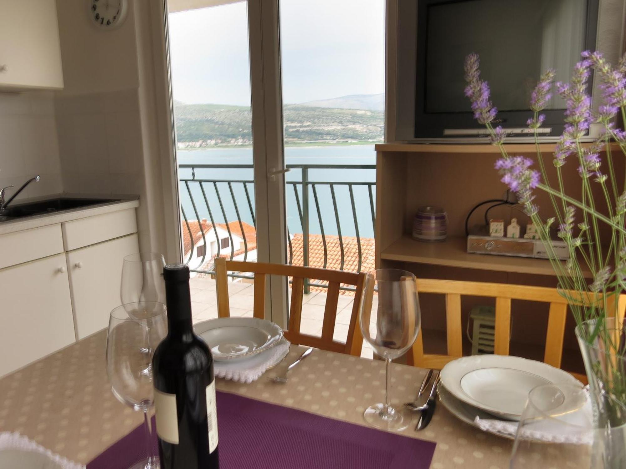 Apartments Barba Trogir Exterior photo