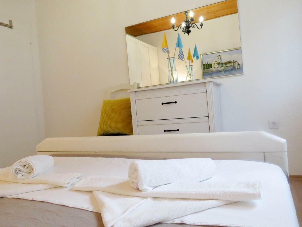 Apartments Barba Trogir Exterior photo